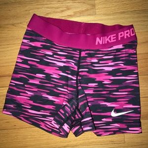 MARKDOWN Women's Nike Pro Shorts